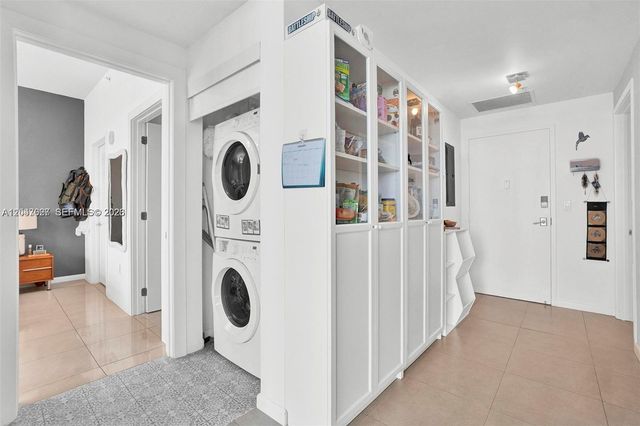 3470 E Coast Ave H0904, Miami, FL 33137