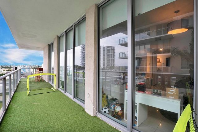 3470 E Coast Ave H0904, Miami, FL 33137
