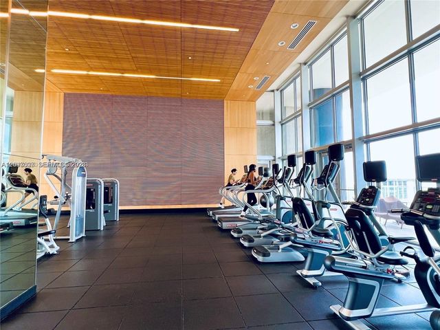 3470 E Coast Ave H0904, Miami, FL 33137