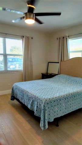 2614 Fillmore St, Hollywood, FL 33020