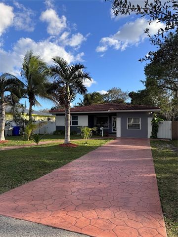 2614 Fillmore St, Hollywood, FL 33020