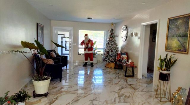 2614 Fillmore St, Hollywood, FL 33020