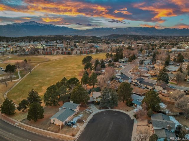 3620 N Carefree Circle, Colorado Springs, CO 80917