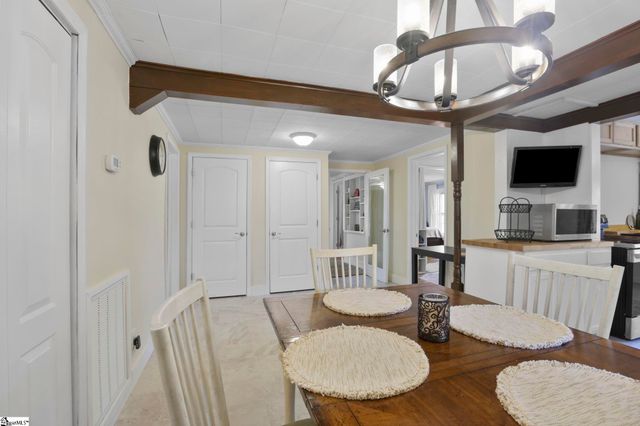 303 Horse Creek Road, Chesnee, SC 29323