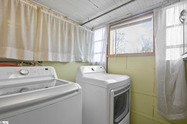 303 Horse Creek Road, Chesnee, SC 29323