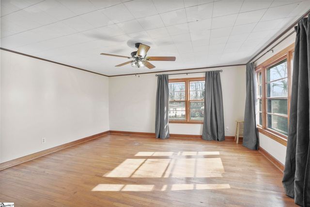 303 Horse Creek Road, Chesnee, SC 29323