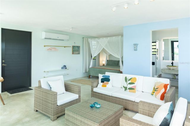 536 BRAVOS DE BOSTON, Vieques, PR 00765