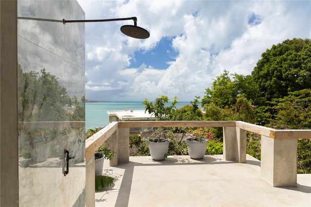 536 BRAVOS DE BOSTON, Vieques, PR 00765