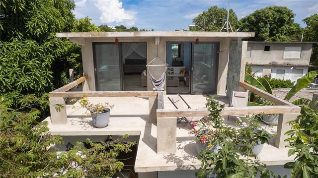 536 BRAVOS DE BOSTON, Vieques, PR 00765