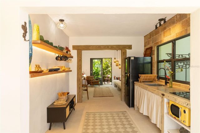 536 BRAVOS DE BOSTON, Vieques, PR 00765