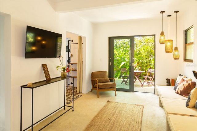 536 BRAVOS DE BOSTON, Vieques, PR 00765