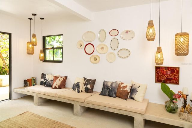 536 BRAVOS DE BOSTON, Vieques, PR 00765