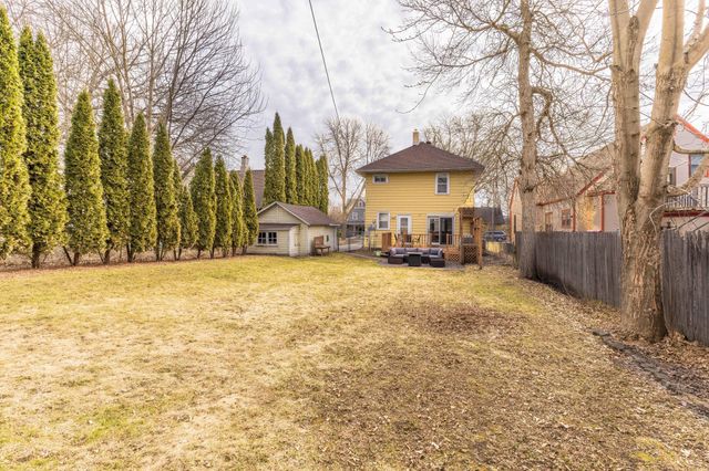 837 N Union Avenue, Fergus Falls, MN 56537