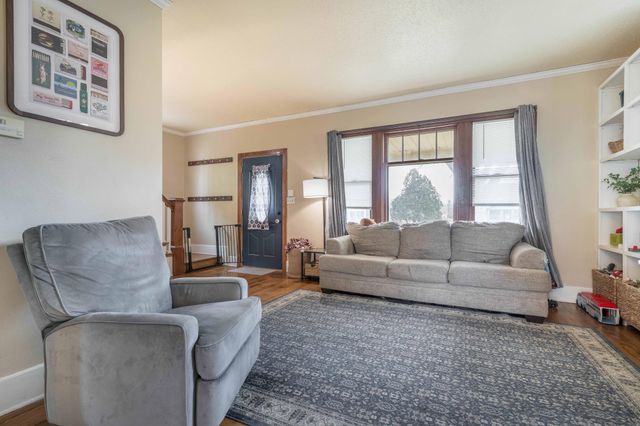 837 N Union Avenue, Fergus Falls, MN 56537