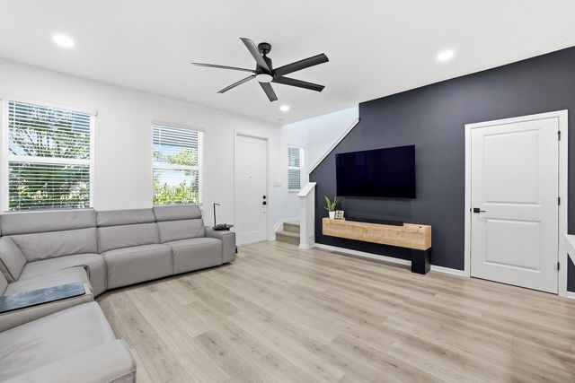 4178 S Longwood Lake Square, Westlake, FL 33470
