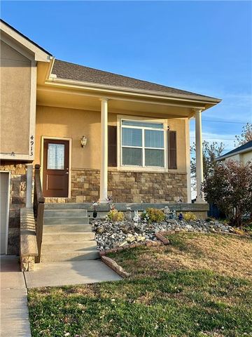 4913 S 22nd Street, Leavenworth, KS 66048