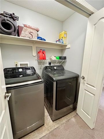 4913 S 22nd Street, Leavenworth, KS 66048