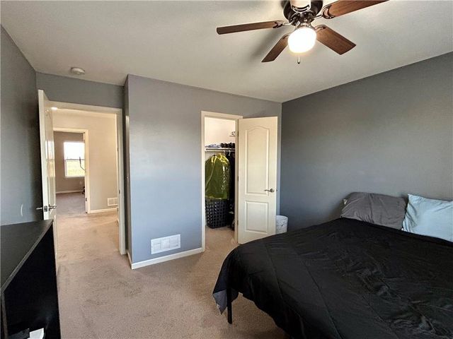 4913 S 22nd Street, Leavenworth, KS 66048