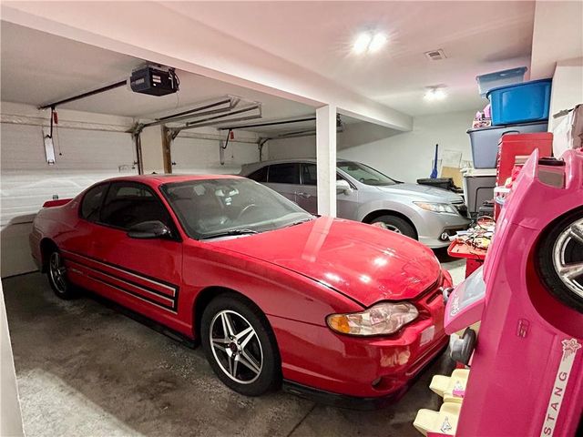 4913 S 22nd Street, Leavenworth, KS 66048