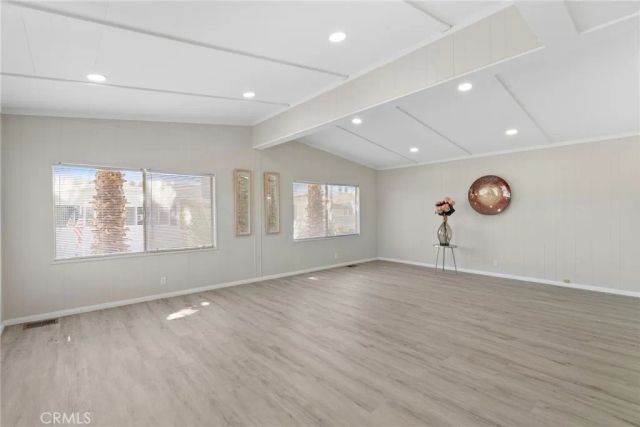 4000 Pierce 267, Riverside, CA 92505