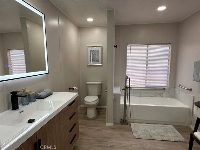 4000 Pierce 267, Riverside, CA 92505