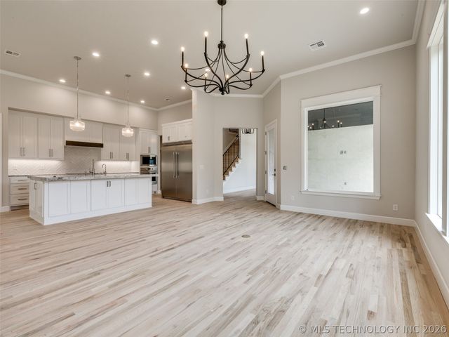 11264 S Fir Avenue W, Jenks, OK 74037