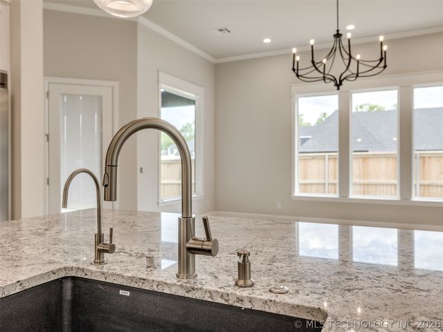 11264 S Fir Avenue W, Jenks, OK 74037