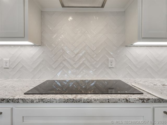 11264 S Fir Avenue W, Jenks, OK 74037