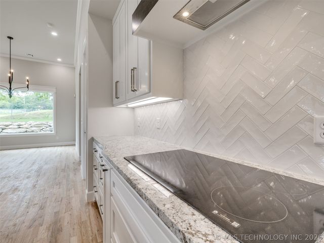 11264 S Fir Avenue W, Jenks, OK 74037