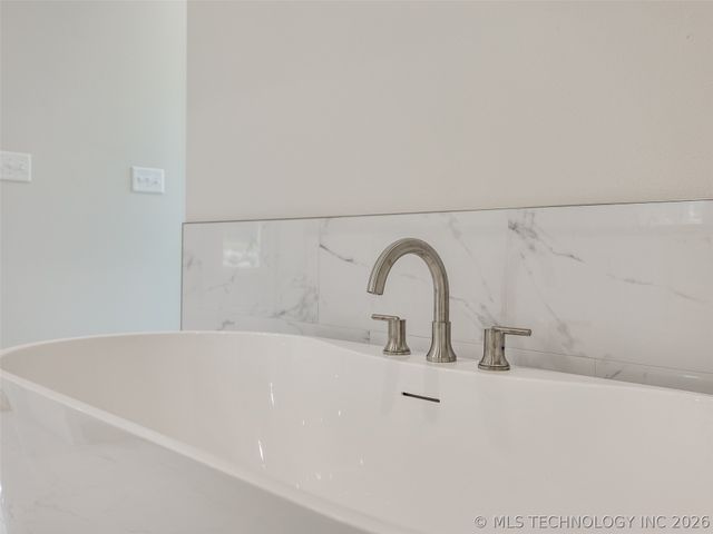 11264 S Fir Avenue W, Jenks, OK 74037