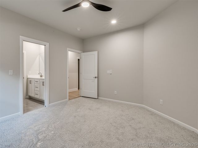 11264 S Fir Avenue W, Jenks, OK 74037