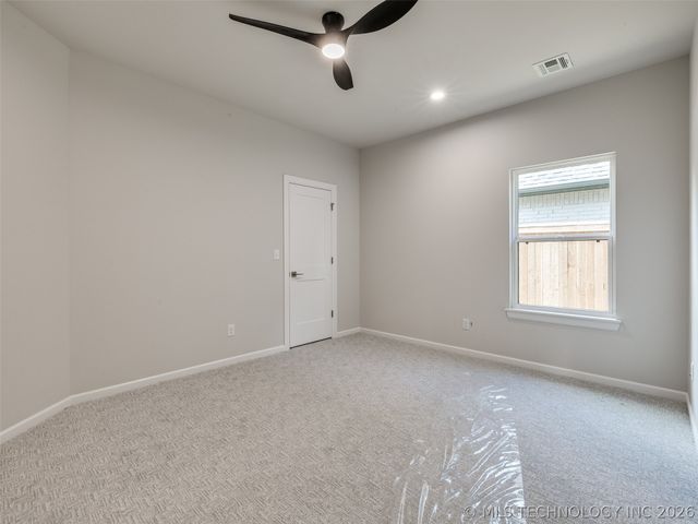 11264 S Fir Avenue W, Jenks, OK 74037