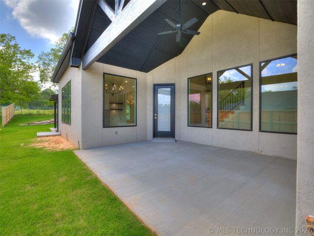 11264 S Fir Avenue W, Jenks, OK 74037