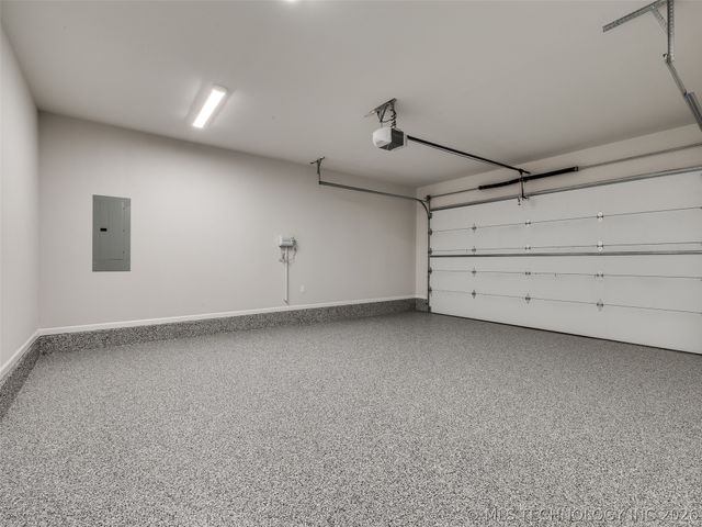 11264 S Fir Avenue W, Jenks, OK 74037