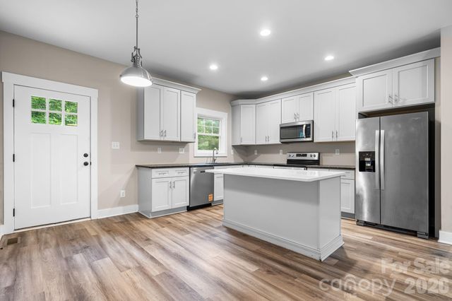 1700 Ivey Court, Maiden, NC 28650