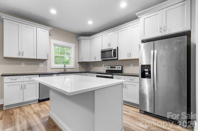 1700 Ivey Court, Maiden, NC 28650