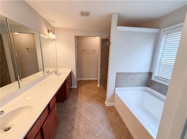 5775 Sterling Court, Cumming, GA 30040