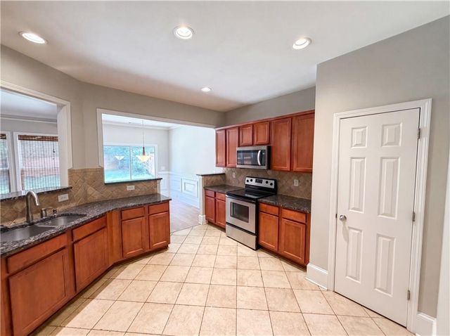 5775 Sterling Court, Cumming, GA 30040