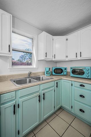 1918 MACOMBER AVENUE, Clearwater, FL 33755