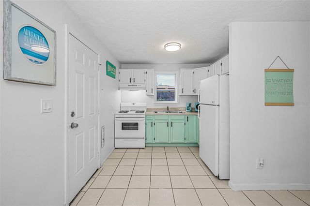 1918 MACOMBER AVENUE, Clearwater, FL 33755