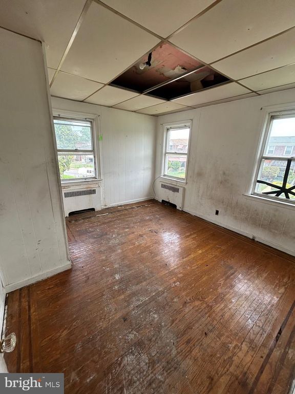 Image 6 of property listing at 2500 QUANTICO AVE, Baltimore, MD 21215