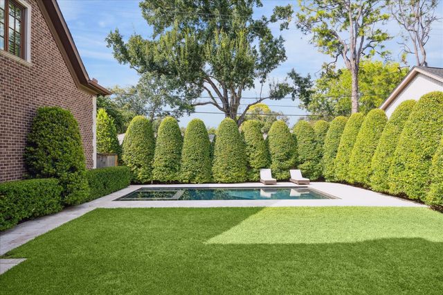 5570 Doliver Drive, Houston, TX 77056
