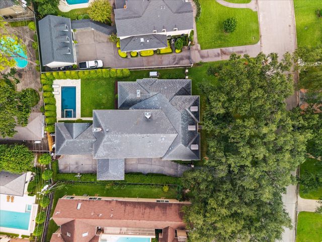 5570 Doliver Drive, Houston, TX 77056