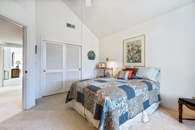 8408 N 6th Street, Fresno, CA 93720