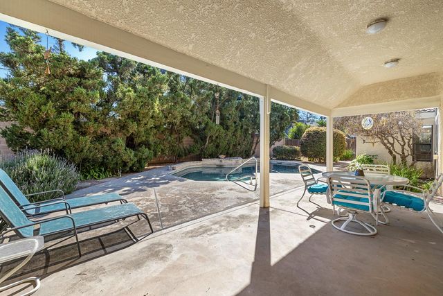 8408 N 6th Street, Fresno, CA 93720