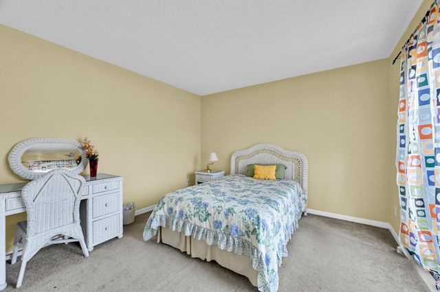 1458 N Lawnwood Circle 26d, Fort Pierce, FL 34950