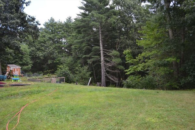 334 Stafford Rd, Monson, MA 01057