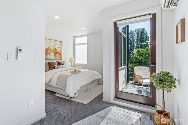 6747 15th Avenue NW, Seattle, WA 98117