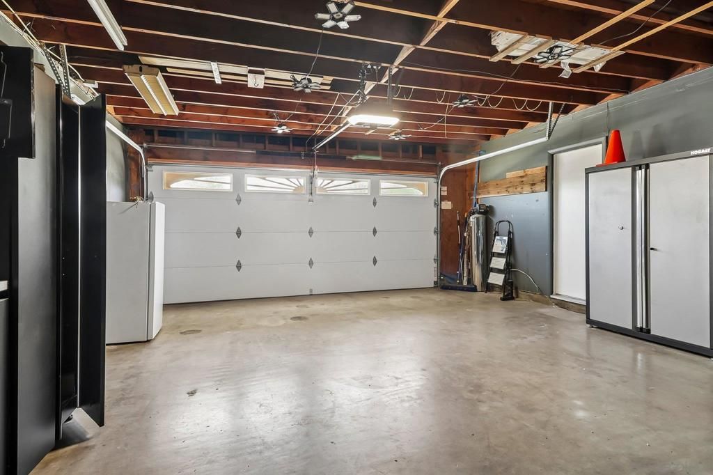 Image 20 of property listing at 598 Tam O Shanter Dr, San Marcos, CA 92069