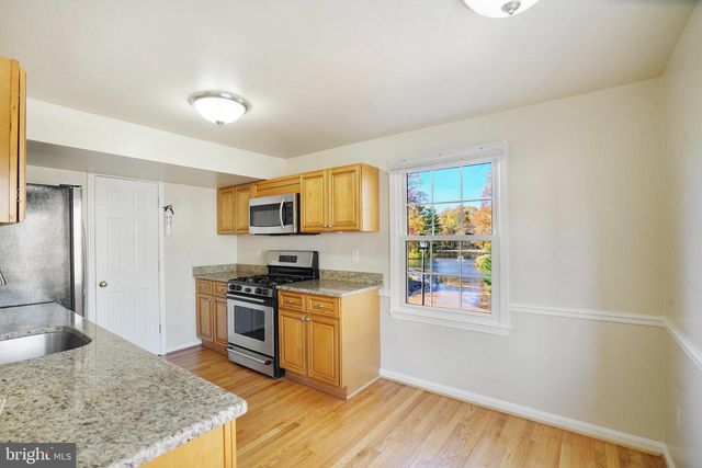 4339 CEDARLAKE CT, Alexandria, VA 22309